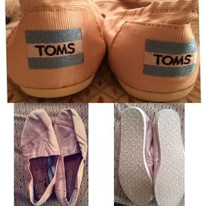 Pink Toms