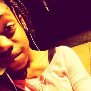 Meet your Posher, Asja