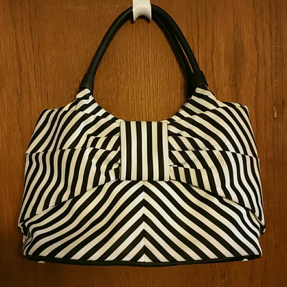 Large Kate Spade bow bag
