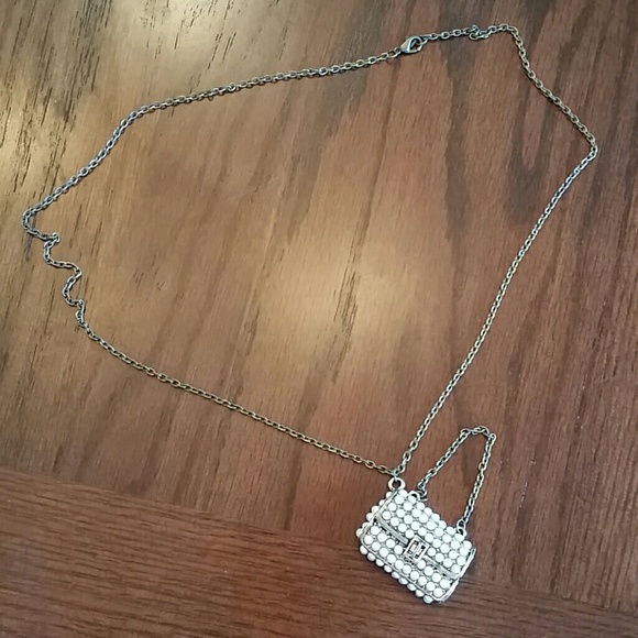 Pearl purse necklace