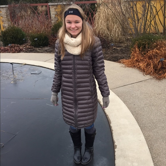 Meet your Posher, Emma - Picture 3 of 3