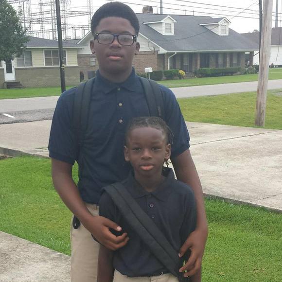 Meet your Posher, Tramessia - Picture 1 of 1