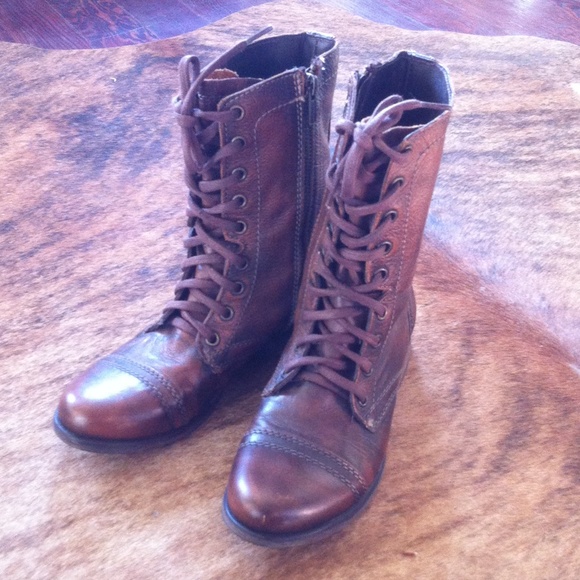 Steve Madden Brown Leather Boots