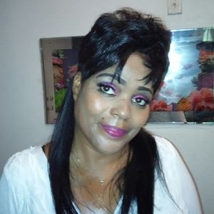 Meet your Posher, Carol