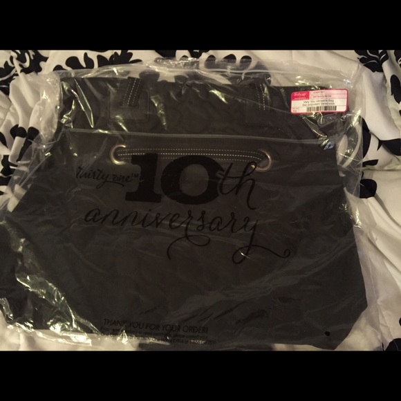 Vary you adjustable tote