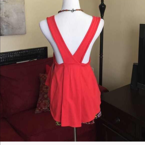 NWT Free People Red-Orange V-Neck Tunic Tank – Size M | High-Low Hem - Picture 3 of 3