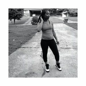 Meet your Posher, Cinnamon