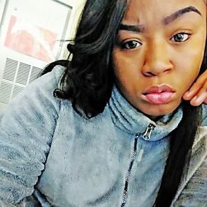 Meet your Posher, Tasia