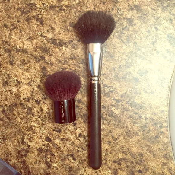 MAC brushes (2)