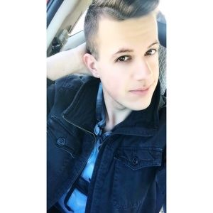 Meet your Posher, Bill