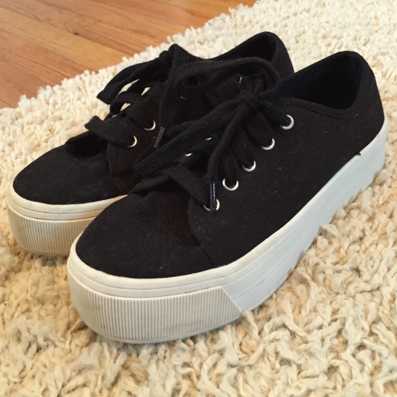 Black platform sneakers