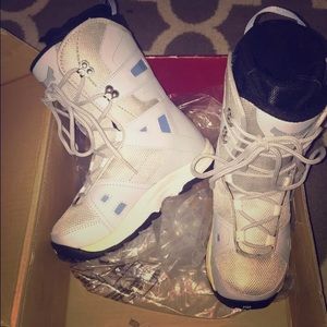 Snowboard Boots