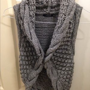 Theme Chunky Knit  Sweater Vest Gray Small