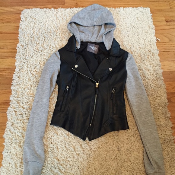 Sweater/Leather jacket