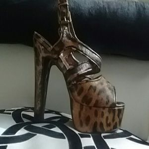 Forever 21 platform heels