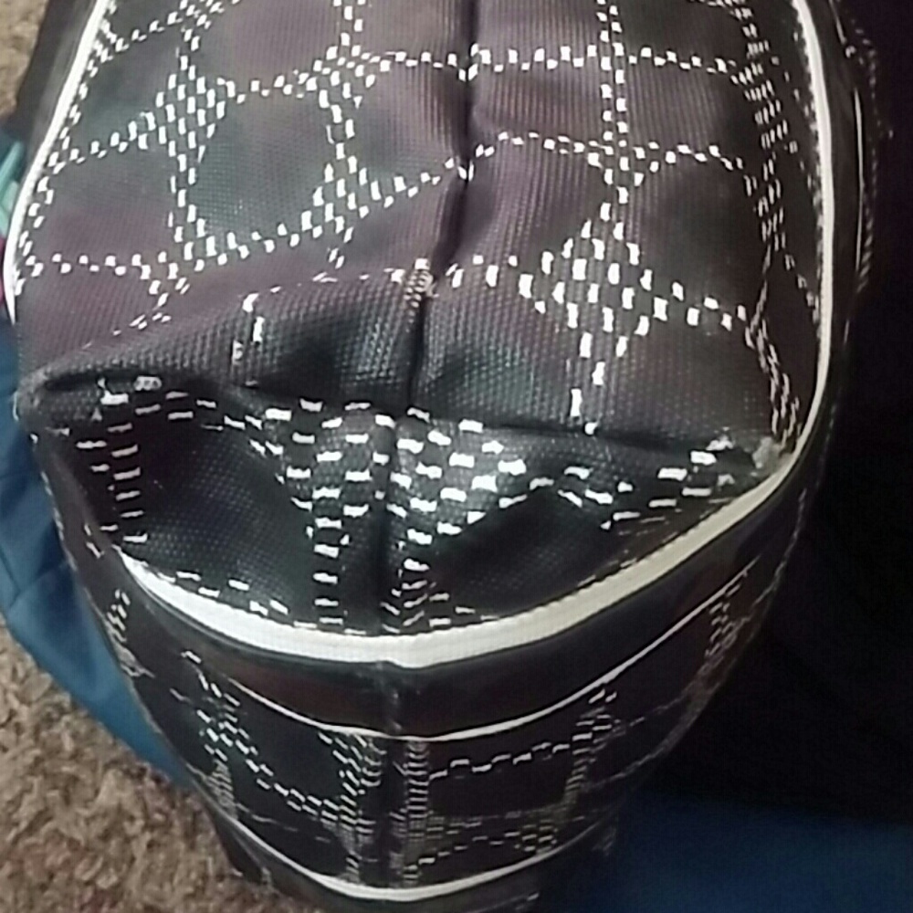 KATE SPADE BLACK AND WHITE BAG - Picture 6 of 6