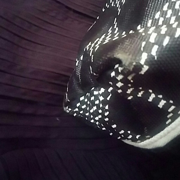KATE SPADE BLACK AND WHITE BAG - Picture 5 of 6