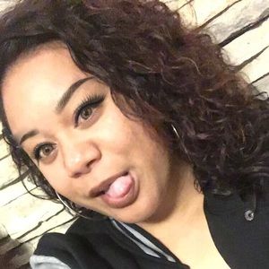 Meet your Posher, Laumanu