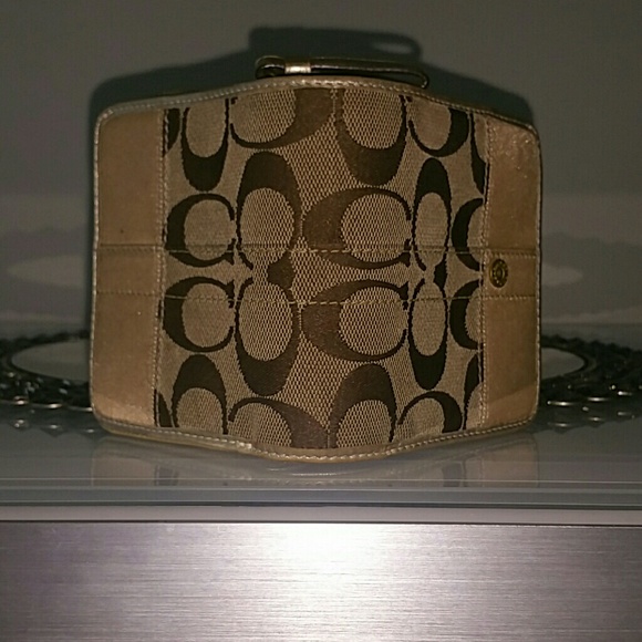 Authentic Coach wallet - Picture 4 of 4