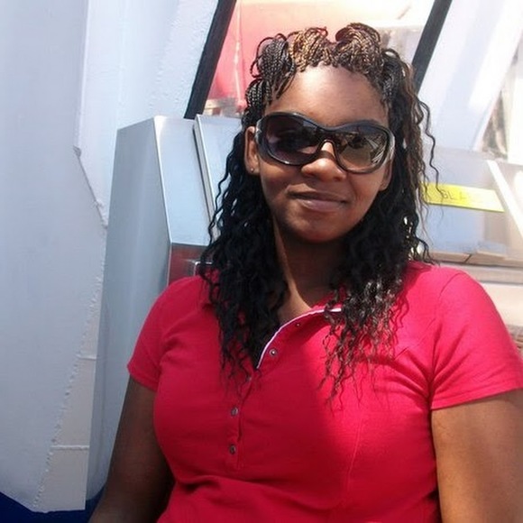 Meet your Posher, Ladrika - Picture 1 of 1