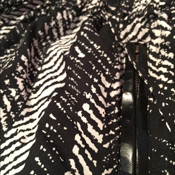 Patterned long pants, very comfortable - Picture 3 of 3