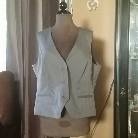 Gray pinstripe set