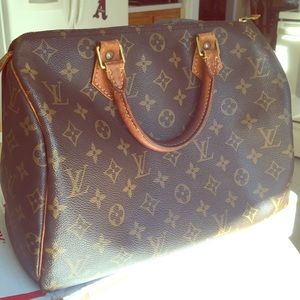 Louis Vuitton Speedy 30