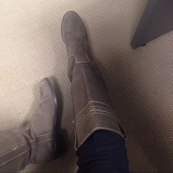 ZARA Taupe suede boots