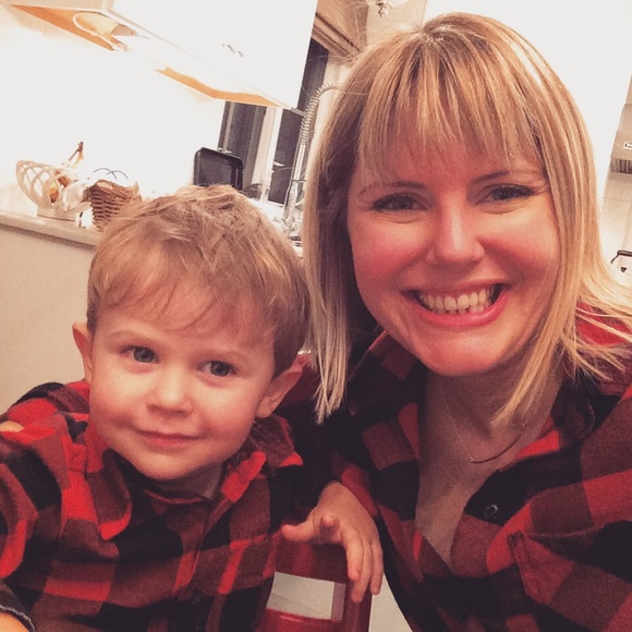 Meet your Posher, Amanda - Picture 3 of 3