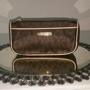 Brand new Micheal Kors makeup or pencil pouch