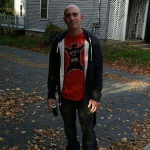 Meet your Posher, Gerard