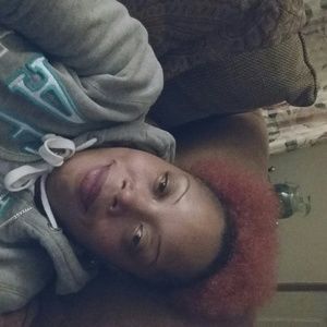 Meet your Posher, Monique