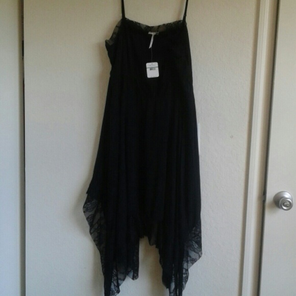 Free People Dresses & Skirts - Dobby Dot & Loce Piece TrapezeSlip