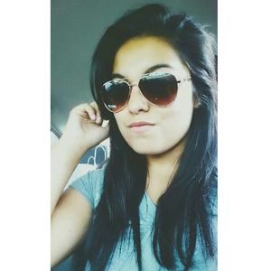 Meet your Posher, Maylee