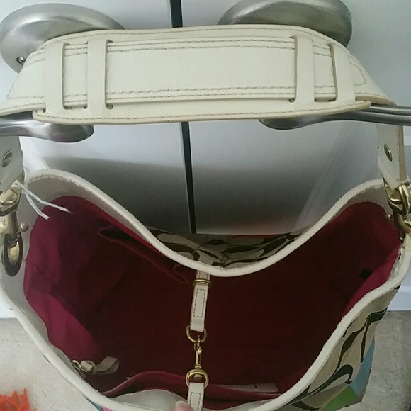 Fashion forward coach bag - Picture 2 of 4