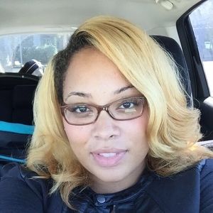 Meet your Posher, Chanelle