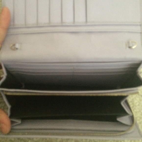 🍀sale🍀Gucci long wallet with purple lining - Picture 3 of 4