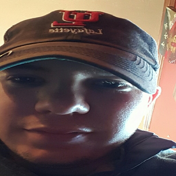 Meet your Posher, Alex - Picture 1 of 1