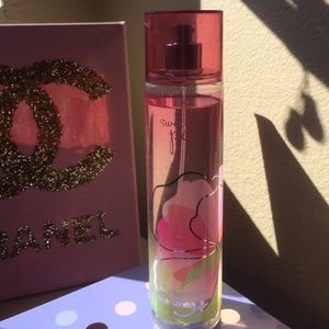 Sweet Pea body spray🎀