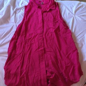 Sleeveless button down
