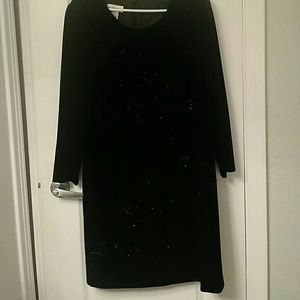 Black velvet shift dress