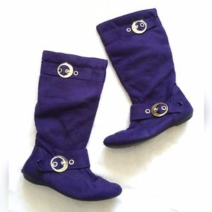 Purple suede boots