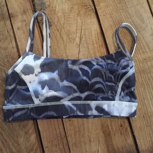 Lulu sports bra!