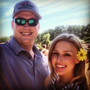 Meet your Posher, Kayla