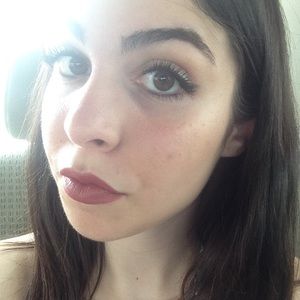 Meet your Posher, Daniela