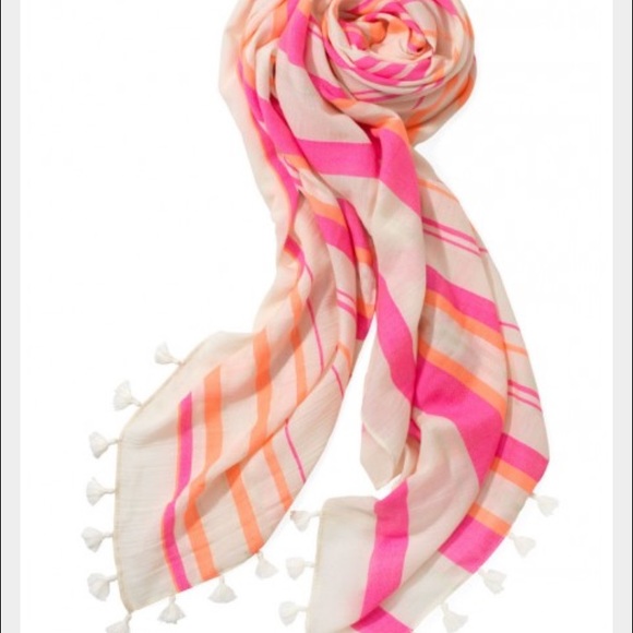 Stella & Dot Accessories - ✨NEW✨ Stella & Dot Tassel Scarf