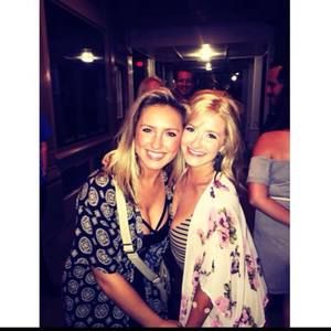 Meet your Posher, Katelyn