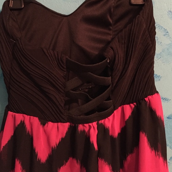 . - Picture 3 of 4