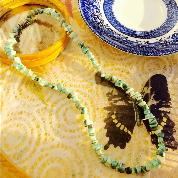 Handmade Jade beaded 18 necklace GORGEOUS