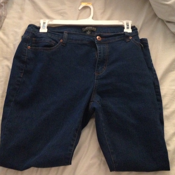 2 Pairs of Forever21 Plus Jeans Darkwash
